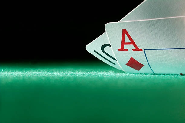 pt partaitogel Mesin Arcade betting interface with live dealer feed